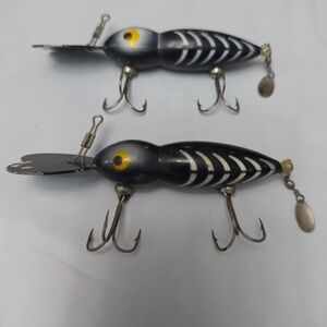 Vintage Whopper Stopper Hellbender Lures Black Skeleton Rib #10 Lot of 2